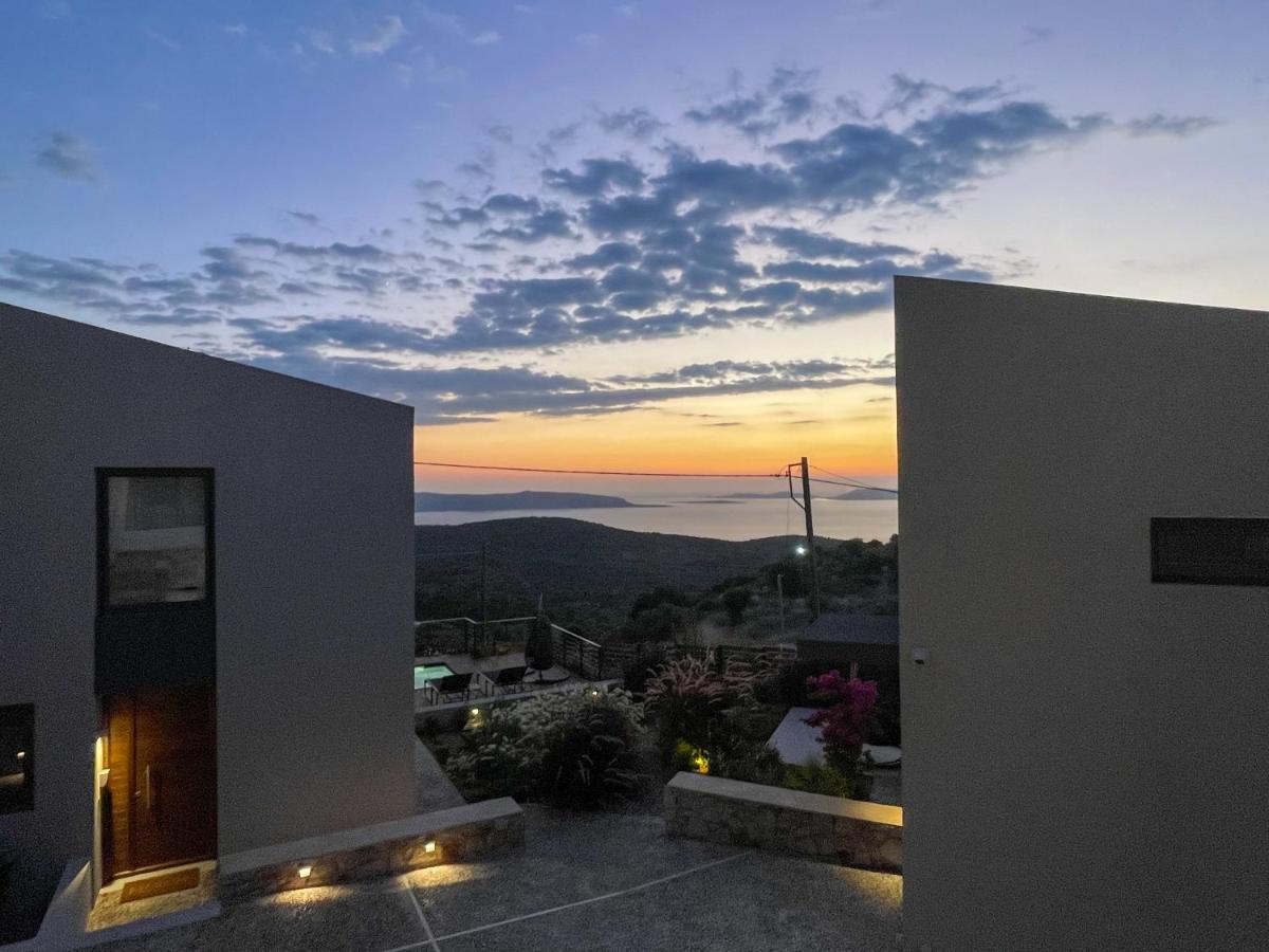 Dimeli - Sea View Villas In Foinikounta ฟีนีคุนตา ภายนอก รูปภาพ